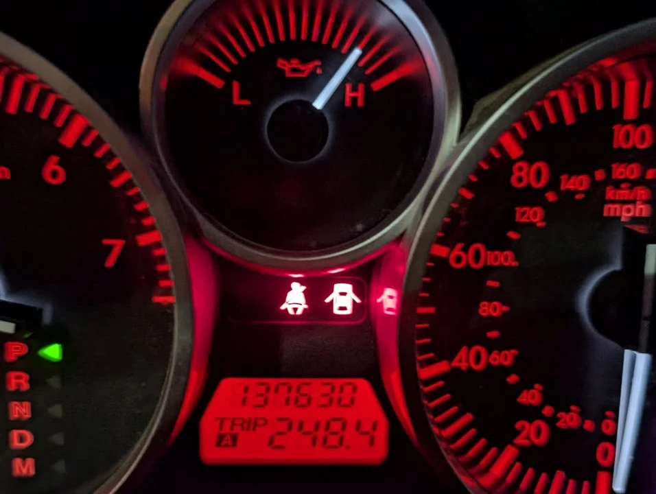 2006 Mazda NC MX-5 Miata - Image 8 of 15