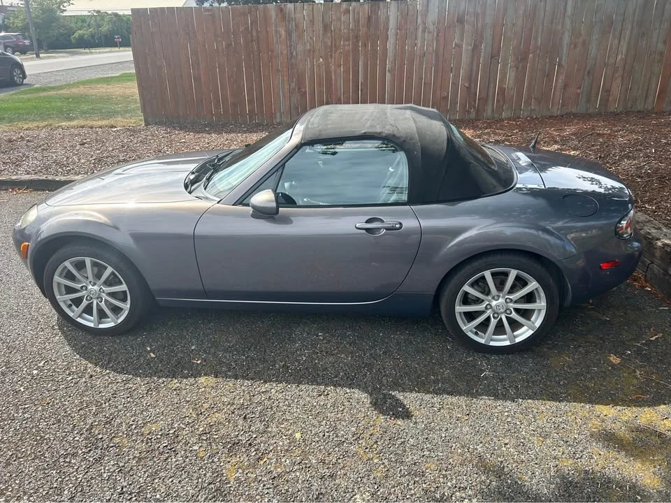 2006 Mazda NC MX-5 Miata - Image 3 of 9