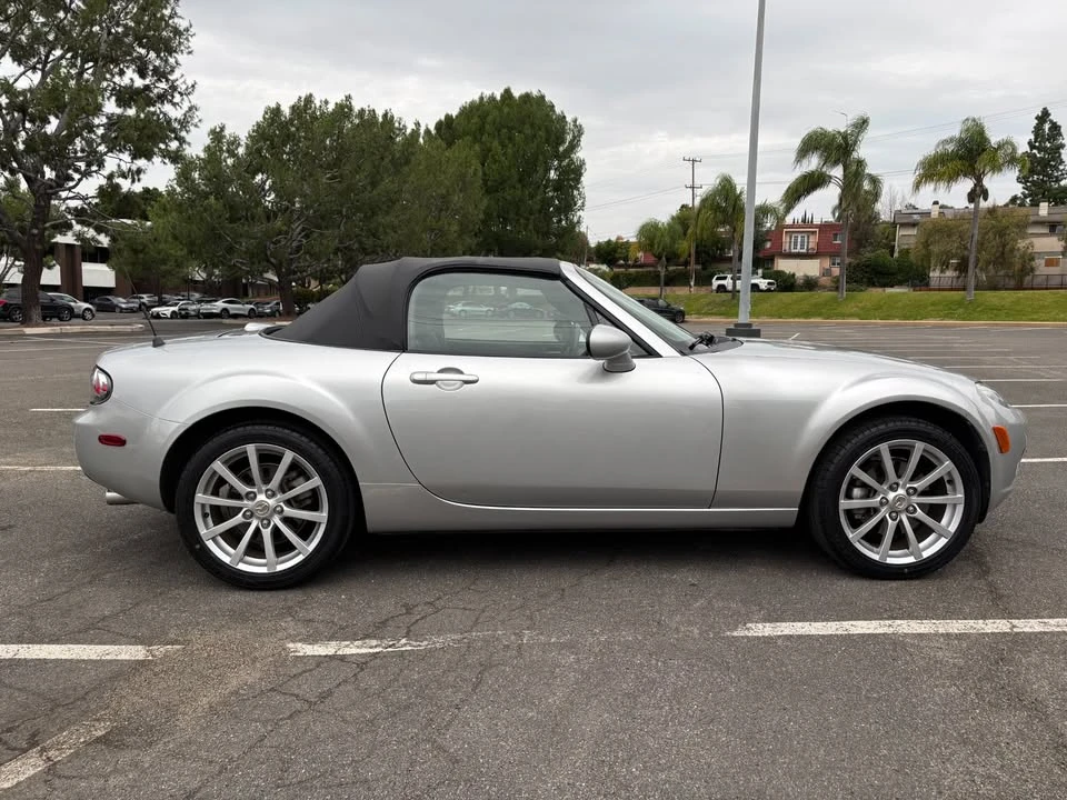 2006 Mazda NC MX-5 Miata - Image 6 of 16