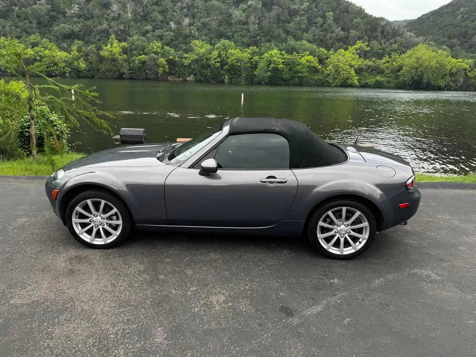 2006 Mazda NC MX-5 Miata - Image 10 of 10