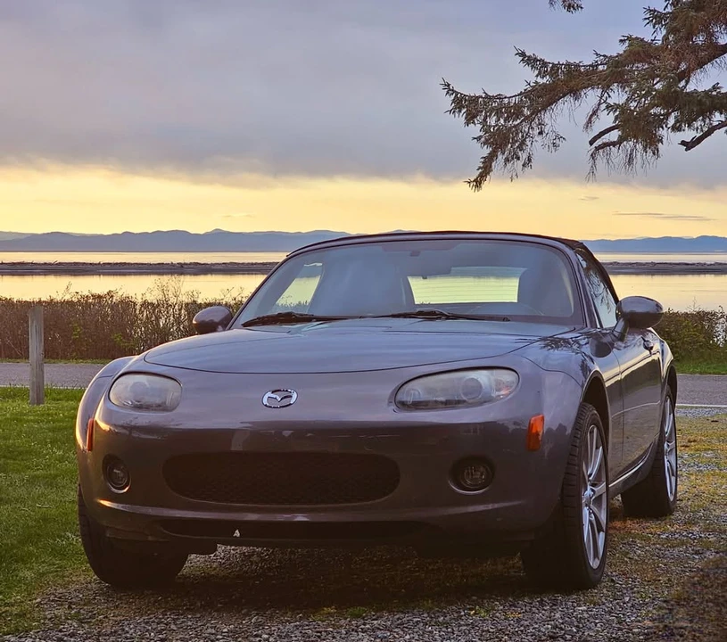 2006 Mazda NC MX-5 Miata - Image 2 of 8