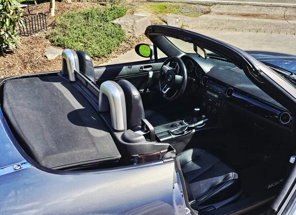 2006 Mazda NC MX-5 Miata - Image 4 of 11