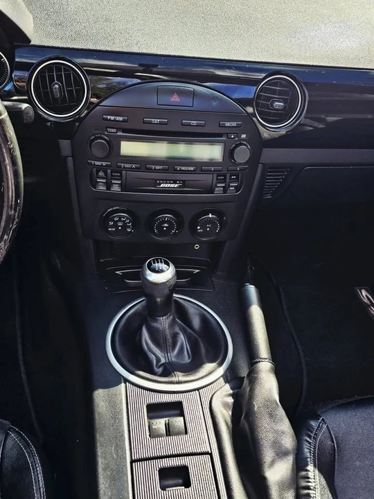 2006 Mazda NC MX-5 Miata - Image 8 of 9