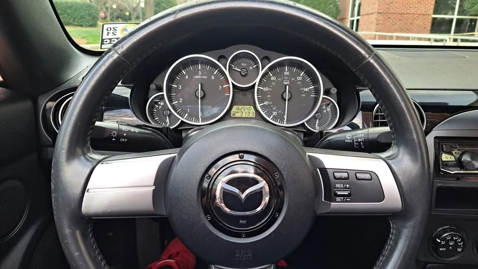 2006 Mazda NC MX-5 Miata - Image 12 of 16