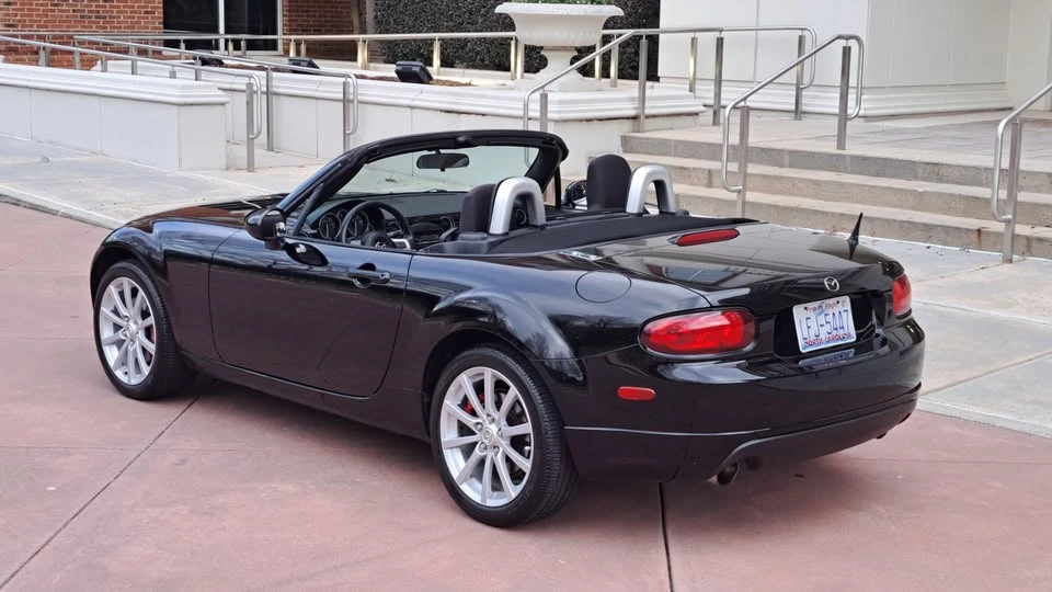 2006 Mazda NC MX-5 Miata - Image 2 of 16