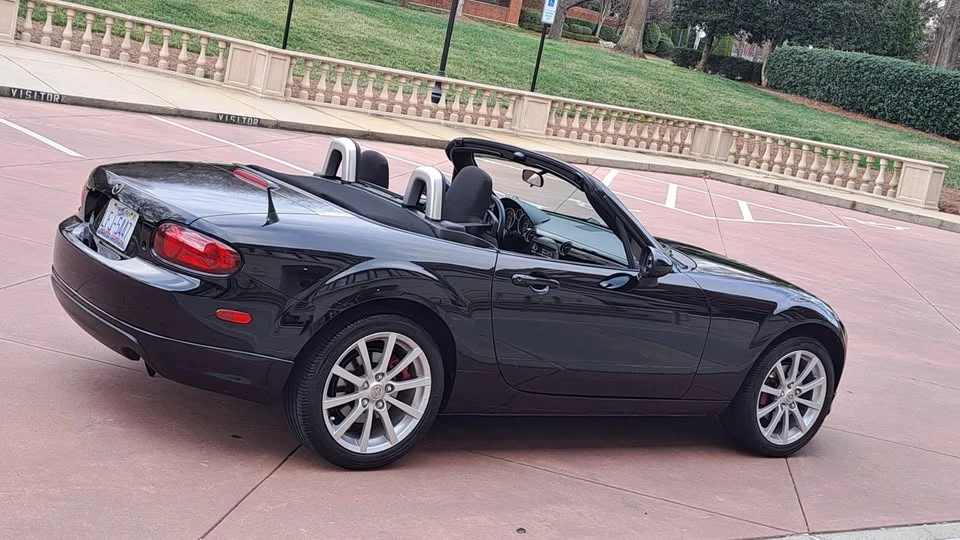 2006 Mazda NC MX-5 Miata - Image 15 of 16