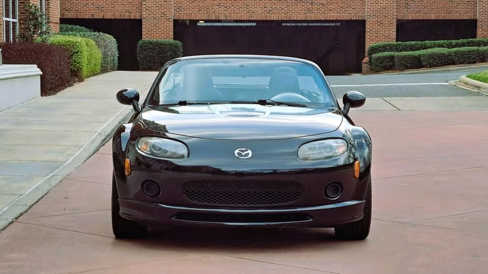 2006 Mazda NC MX-5 Miata - Image 4 of 16