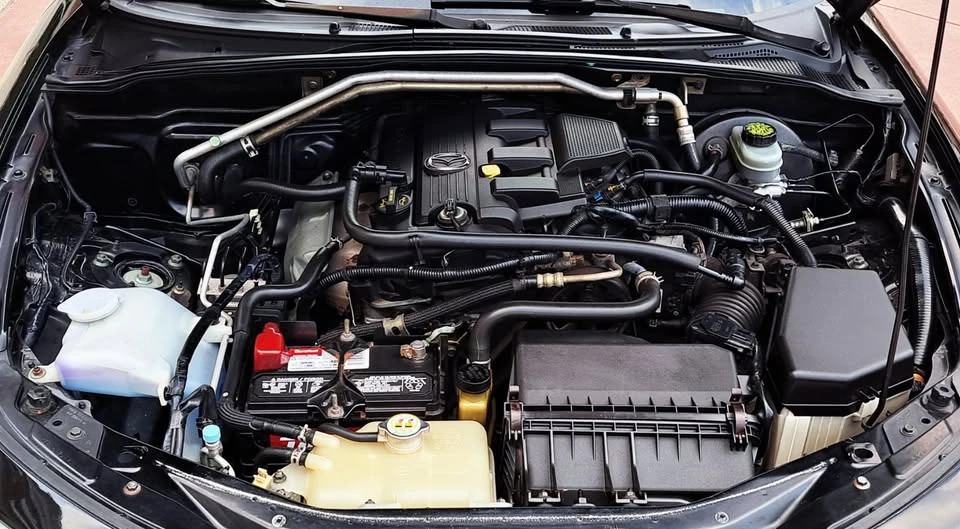 2006 Mazda NC MX-5 Miata - Image 13 of 16