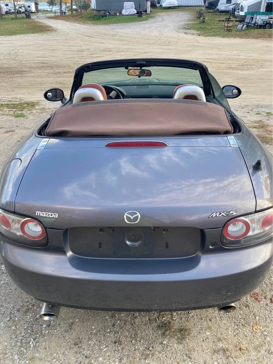 2006 Mazda NC MX-5 Miata - Image 2 of 3