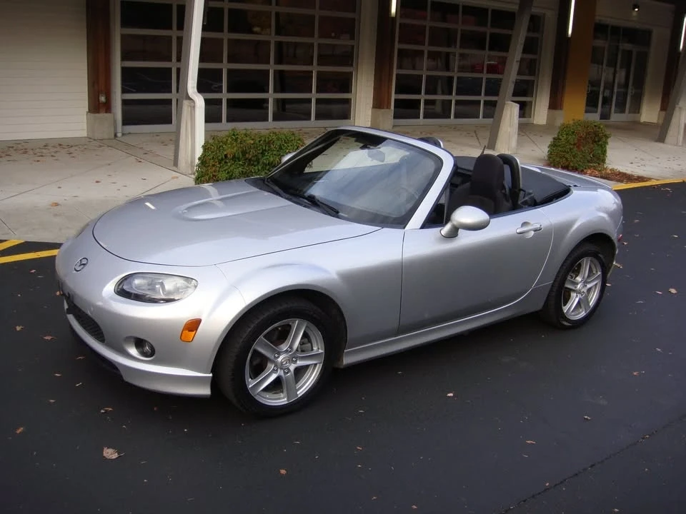 2006 Mazda NC MX-5 Miata - Image 3 of 19
