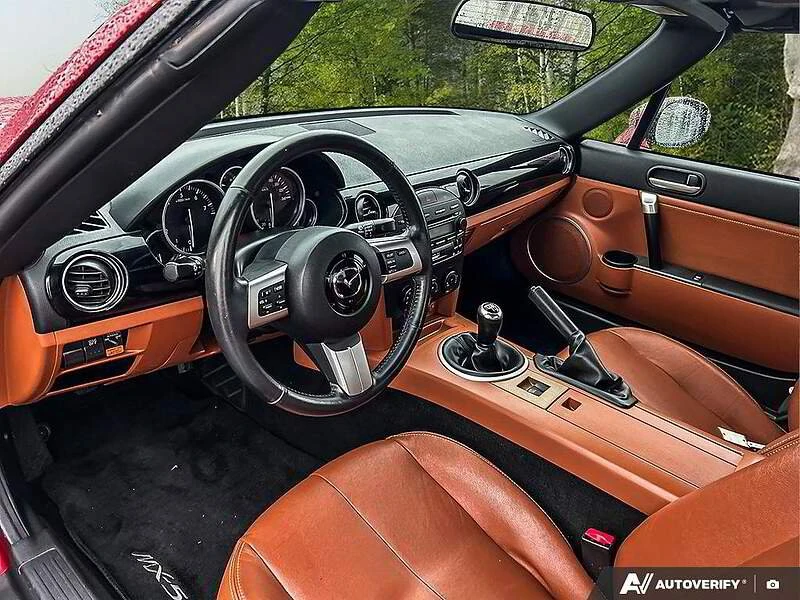2006 Mazda NC MX-5 Miata - Image 3 of 4