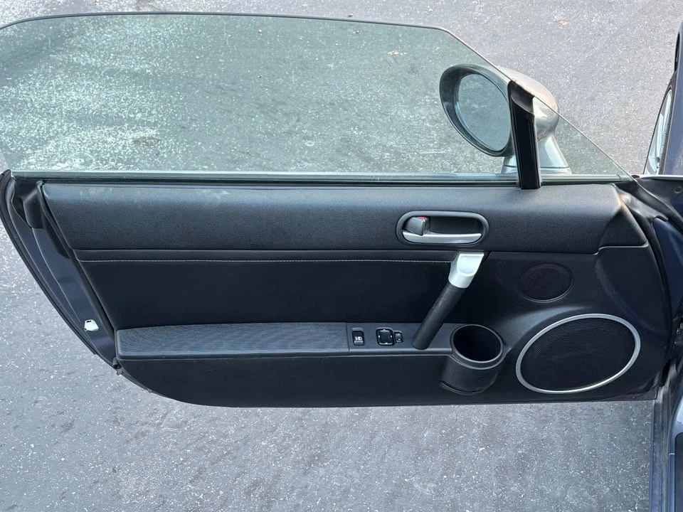 2006 Mazda NC MX-5 Miata - Image 15 of 20