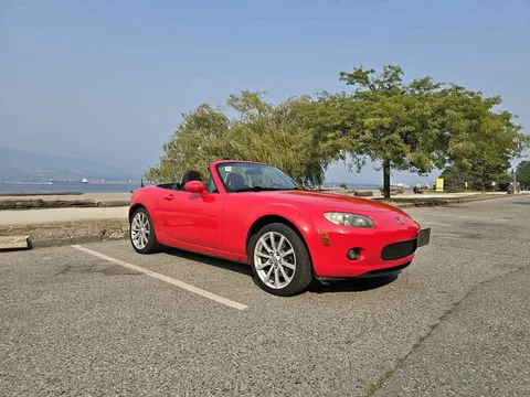 2006 Mazda MX-5 Miata Sport