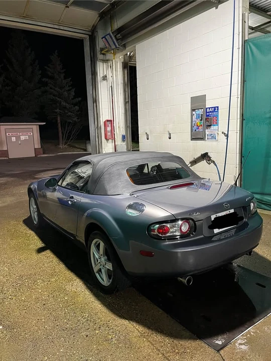 2006 Mazda NC MX-5 Miata - Image 3 of 7