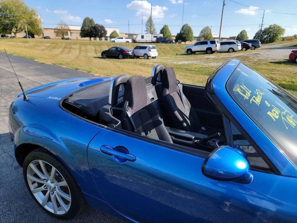 2006 Mazda NC MX-5 Miata - Image 13 of 17