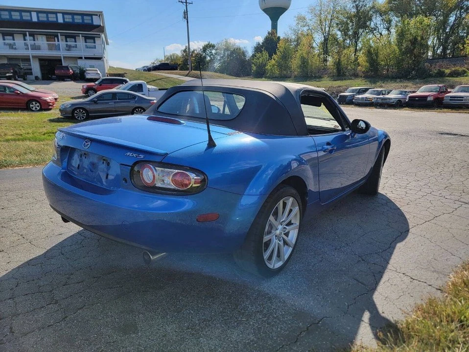 2006 Mazda NC MX-5 Miata - Image 7 of 17