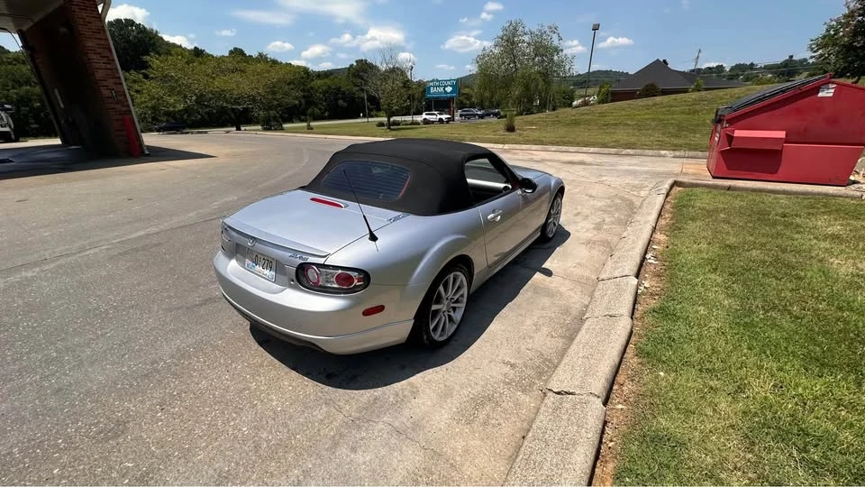 2006 Mazda NC MX-5 Miata - Image 3 of 3