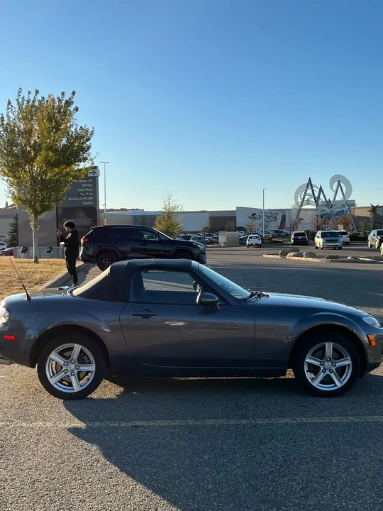 2006 Mazda NC MX-5 Miata - Image 7 of 13