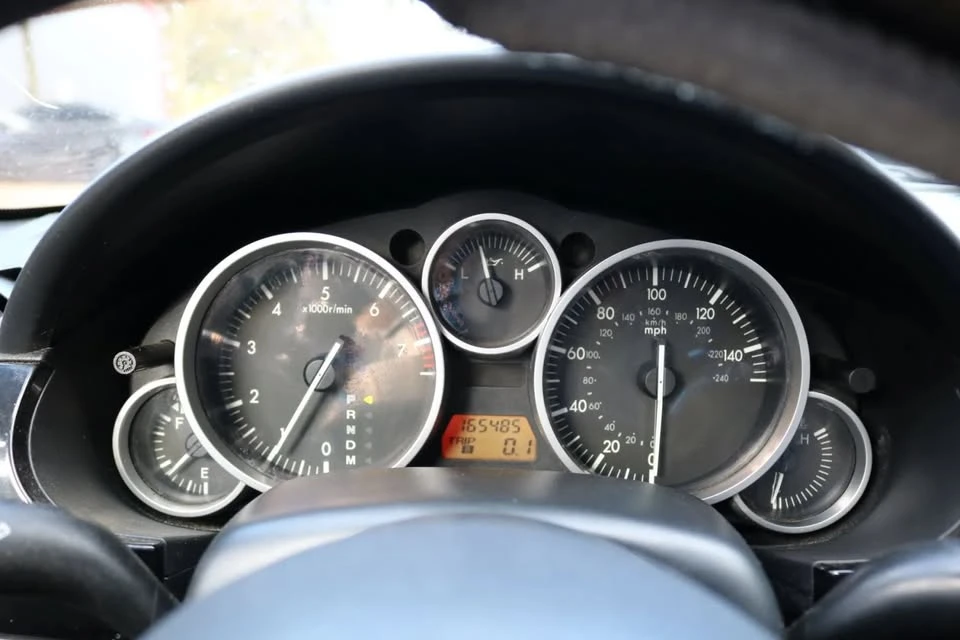 2006 Mazda NC MX-5 Miata - Image 14 of 17