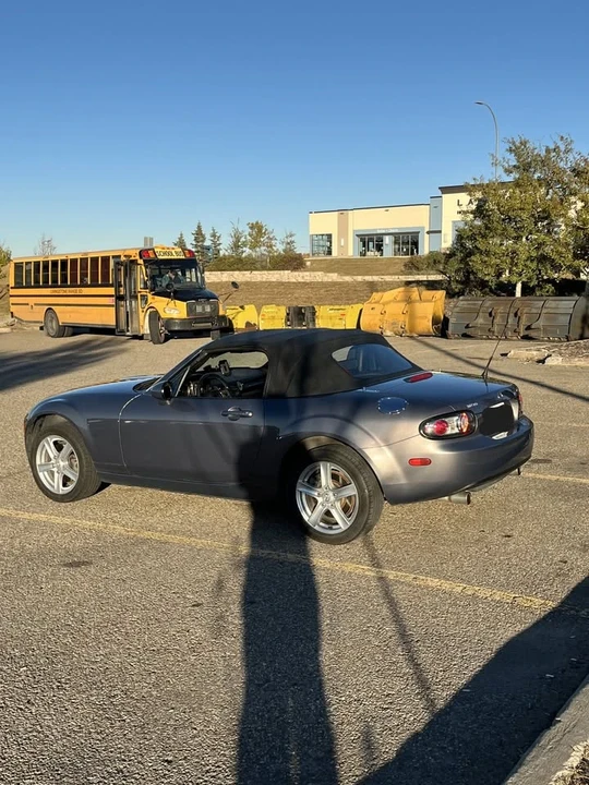 2006 Mazda NC MX-5 Miata - Image 4 of 13
