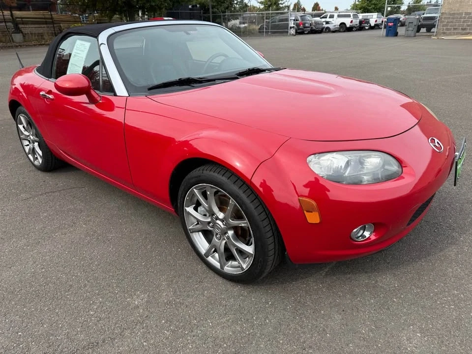 2006 Mazda NC MX-5 Miata - Image 5 of 6