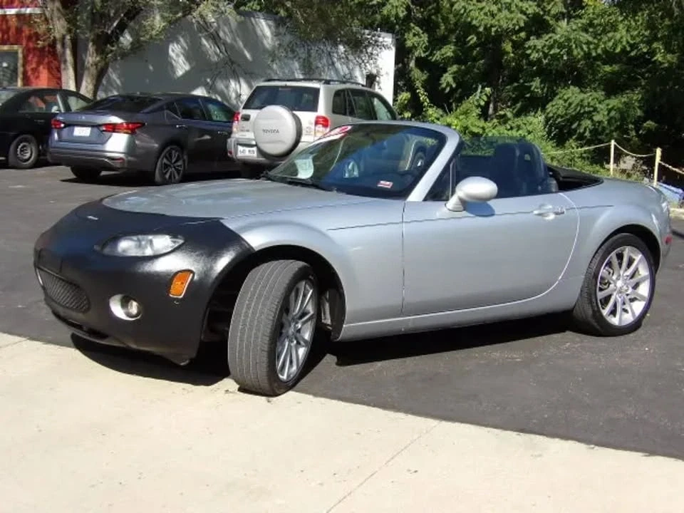 2006 Mazda NC MX-5 Miata - Image 2 of 14