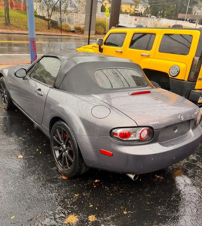 2006 Mazda NC MX-5 Miata - Image 5 of 6
