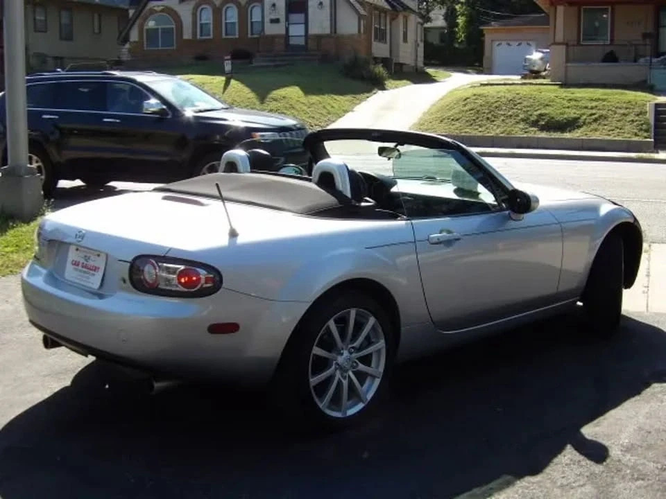 2006 Mazda NC MX-5 Miata - Image 4 of 14