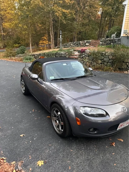 2006 Mazda NC MX-5 Miata - Image 2 of 8