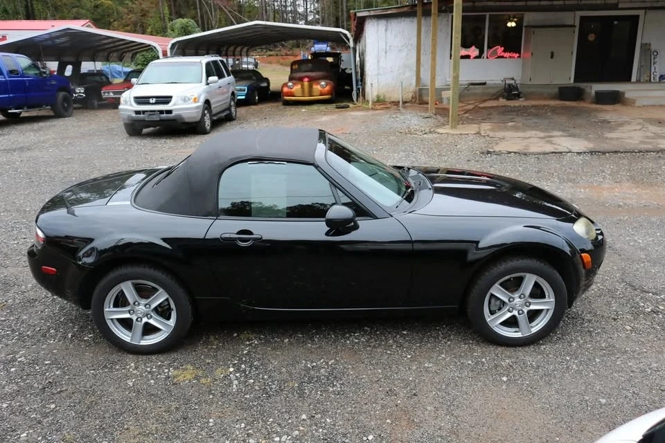 2006 Mazda NC MX-5 Miata - Image 6 of 19