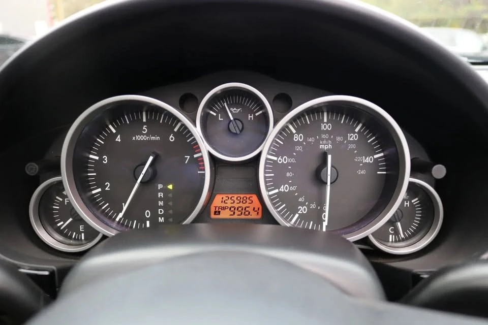 2006 Mazda NC MX-5 Miata - Image 16 of 19