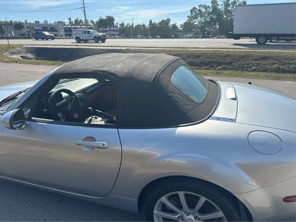2006 Mazda NC MX-5 Miata - Image 11 of 18