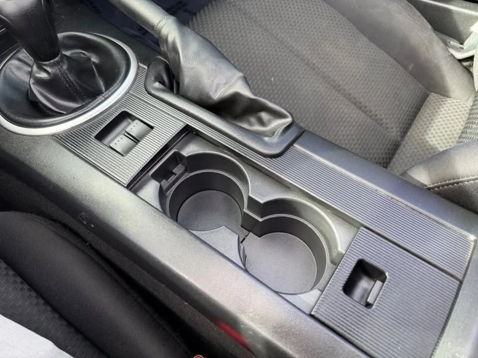 2006 Mazda NC MX-5 Miata - Image 15 of 18