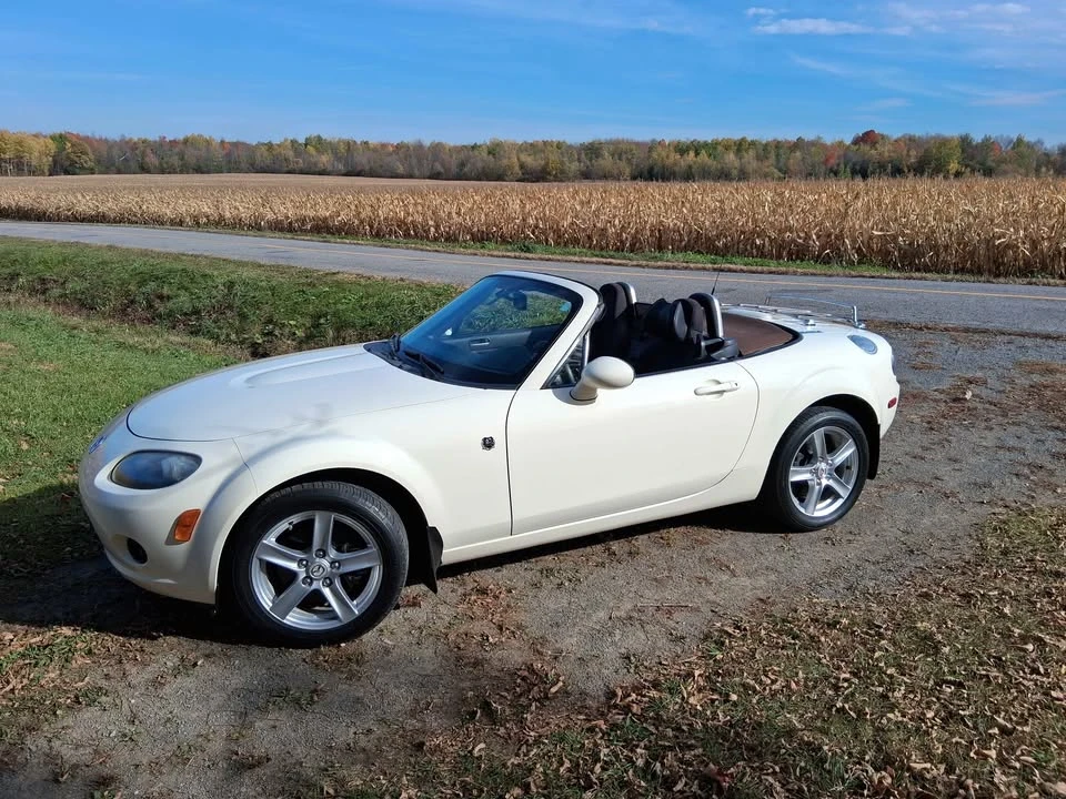2006 Mazda NC MX-5 Miata - Image 2 of 10