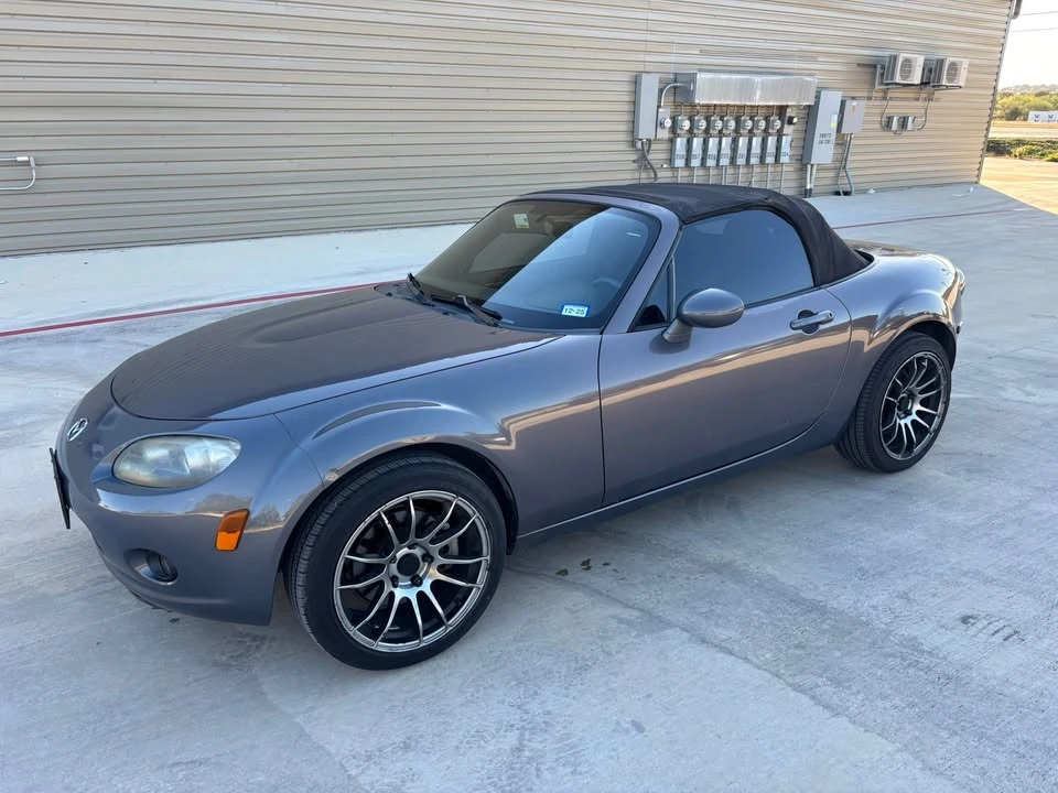 2006 Mazda NC MX-5 Miata - Image 3 of 20