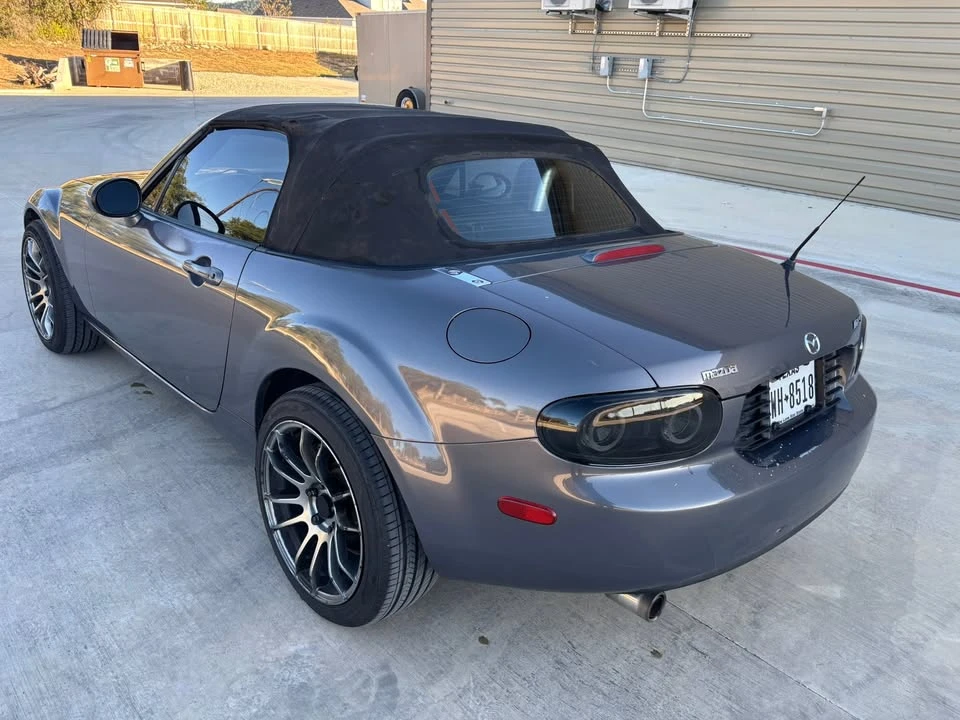 2006 Mazda NC MX-5 Miata - Image 10 of 20