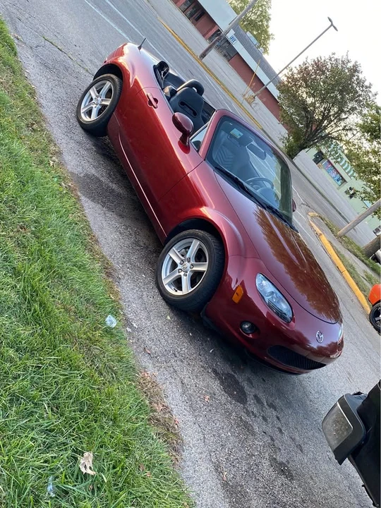2006 Mazda NC MX-5 Miata - Image 3 of 8