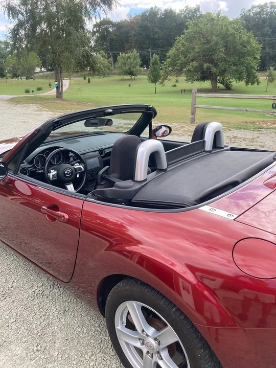 2006 Mazda NC MX-5 Miata - Image 3 of 4