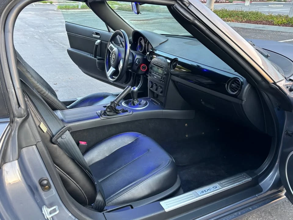2006 Mazda NC MX-5 Miata - Image 14 of 20