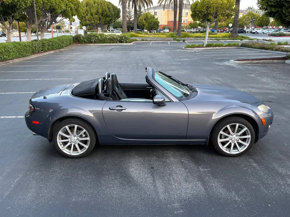 2006 Mazda NC MX-5 Miata - Image 10 of 20