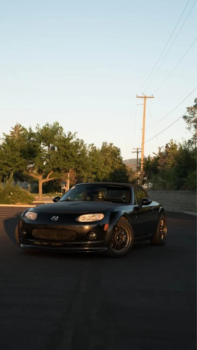 2006 Mazda NC MX-5 Miata - Image 4 of 12
