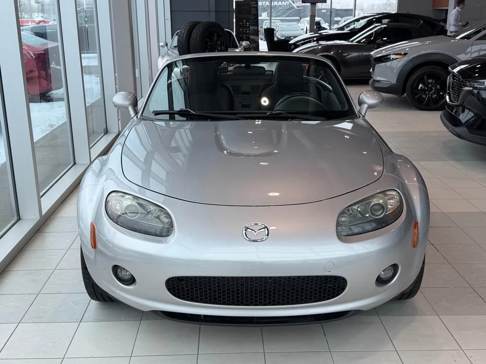 2006 Mazda NC MX-5 Miata - Image 3 of 15