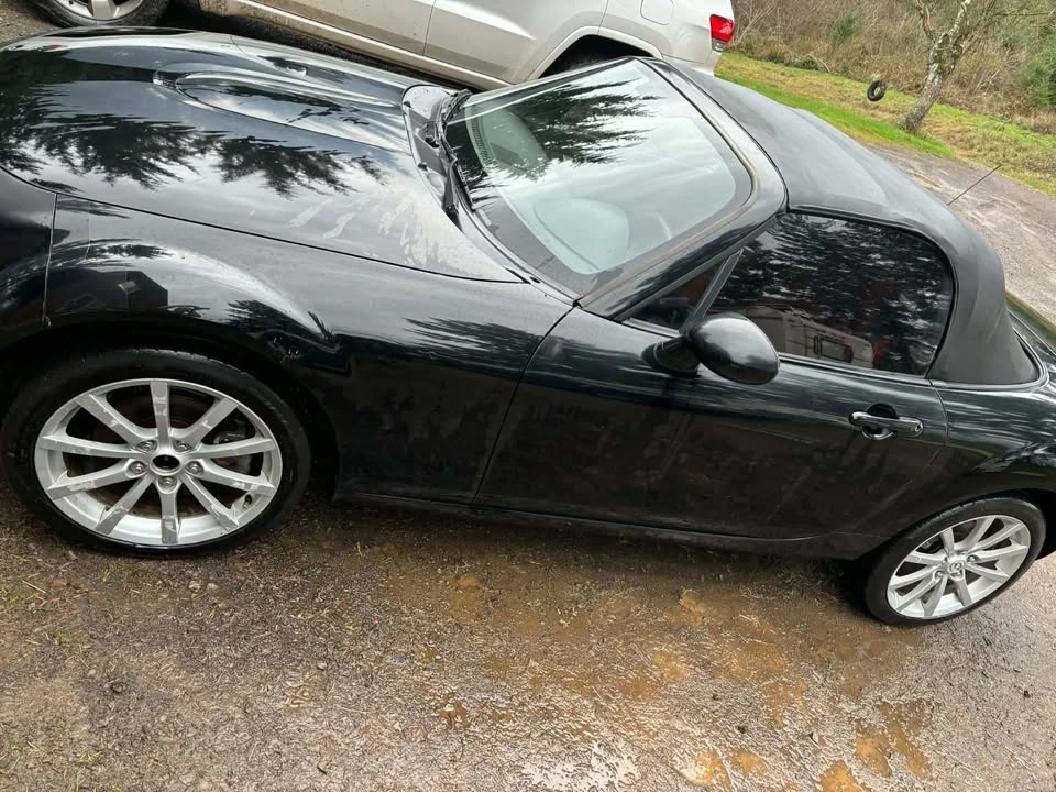2006 Mazda NC MX-5 Miata - Image 3 of 7