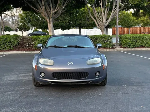 2006 Mazda MX-5 Miata