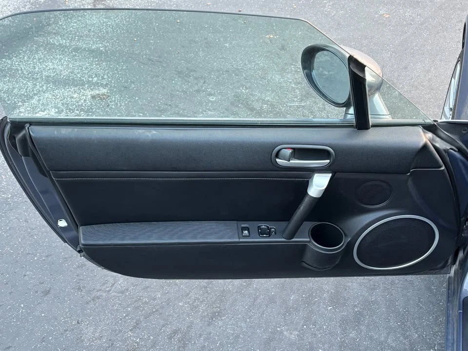 2006 Mazda NC MX-5 Miata - Image 15 of 20