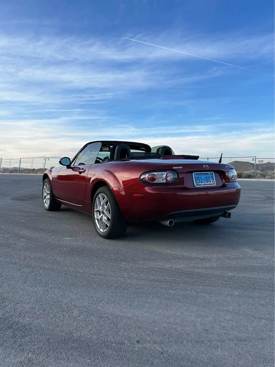 2006 Mazda NC MX-5 Miata - Image 8 of 17