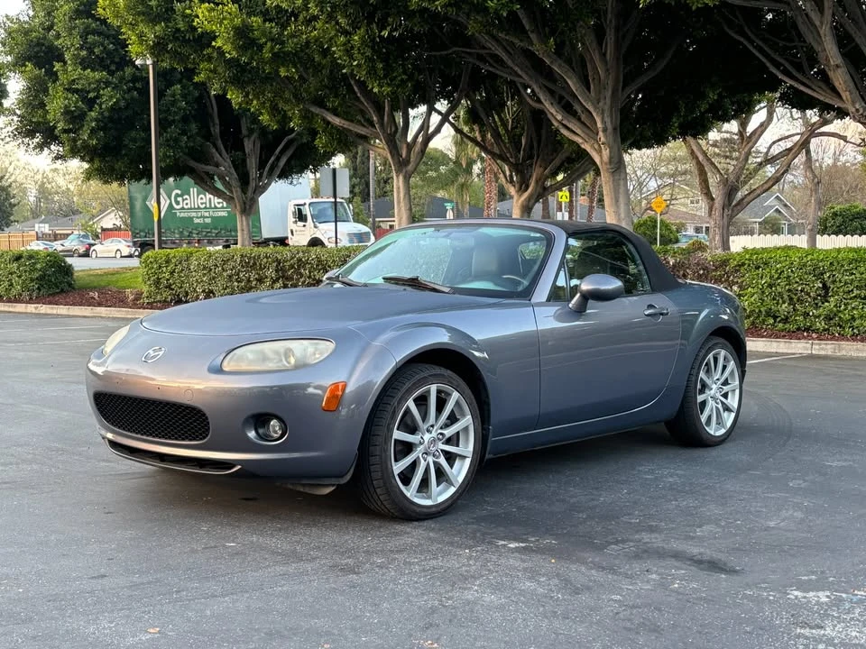 2006 Mazda NC MX-5 Miata - Image 2 of 20