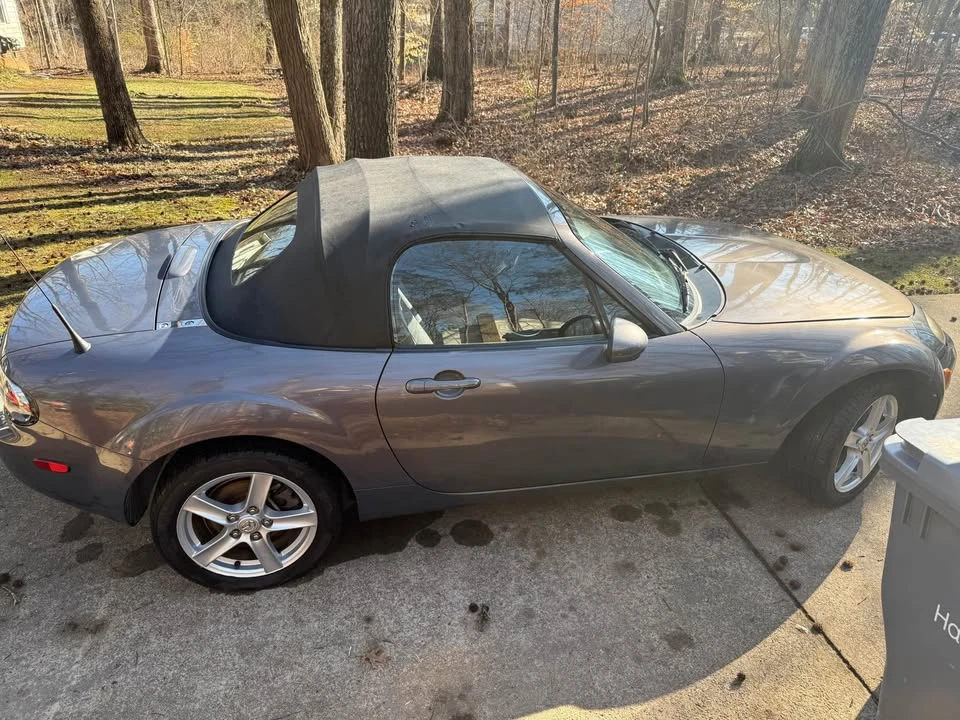 2006 Mazda NC MX-5 Miata - Image 2 of 14