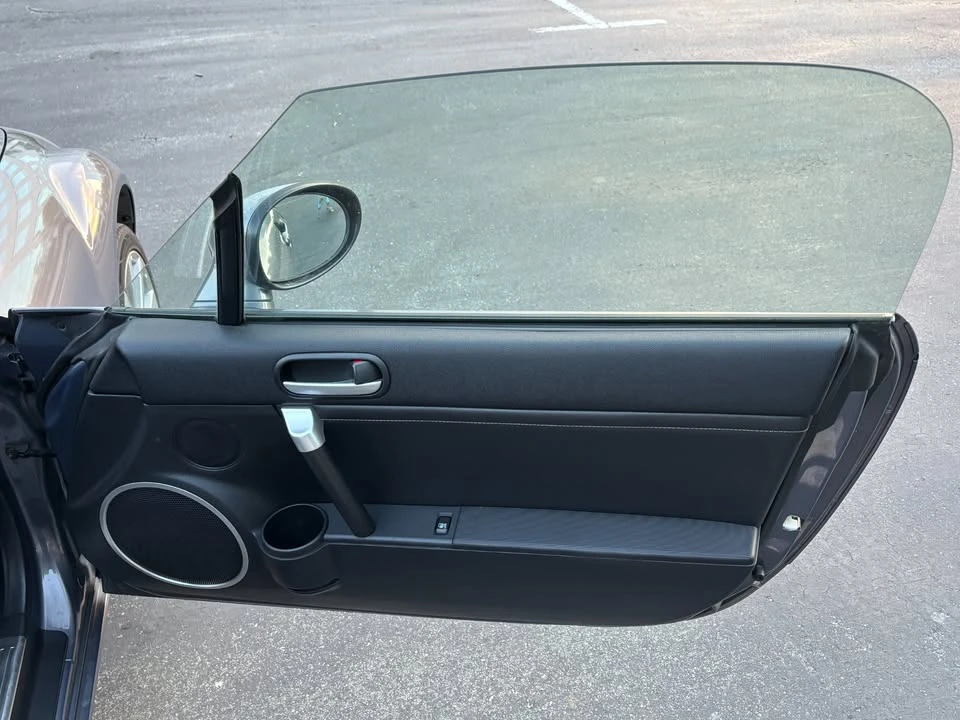 2006 Mazda NC MX-5 Miata - Image 16 of 20