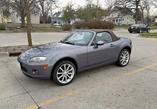 2006 Mazda MX-5 Miata